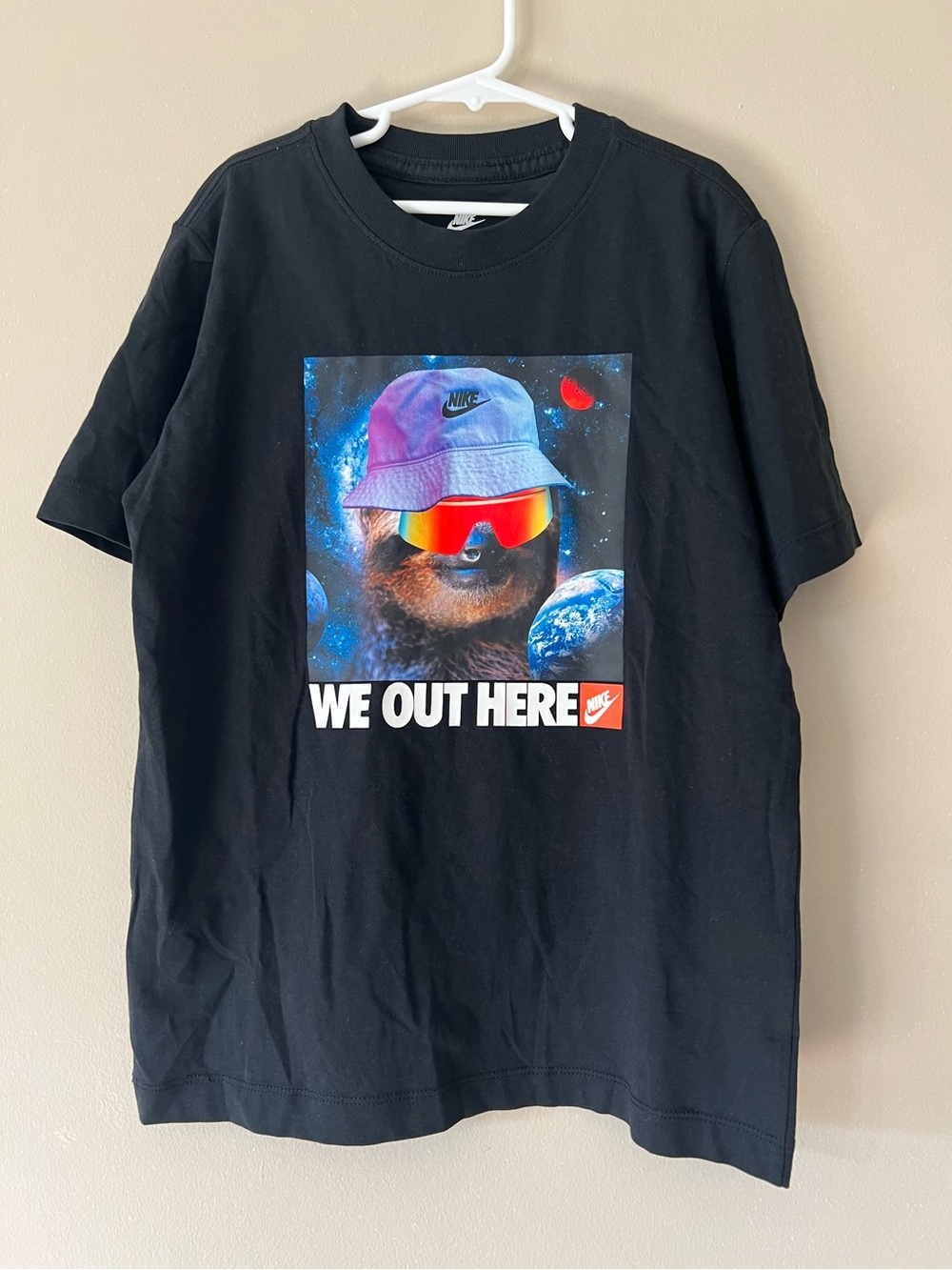 Boys’ Nike Sloth “We Out Here” Graphic Tee